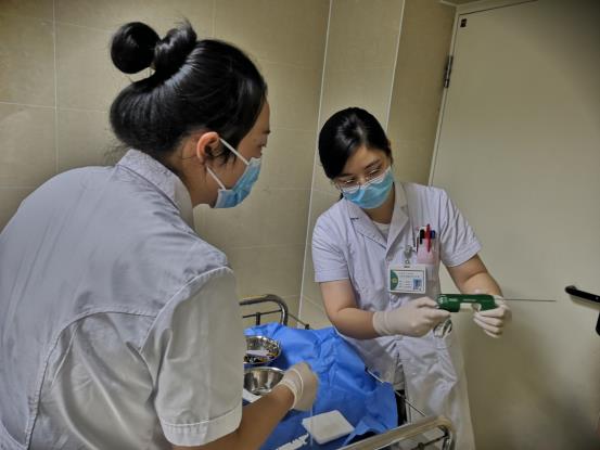 53709d4581d3eecdfa66dd382204b25a