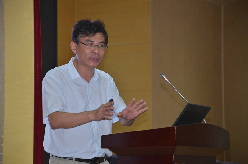 C:\Documents and Settings\Administrator\桌面\新建文件夹 (4)\DSC_4566_副本.jpg